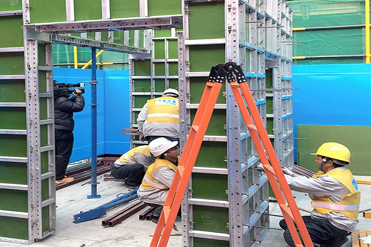 塑面建筑模板提升施工效率的綠色新選擇